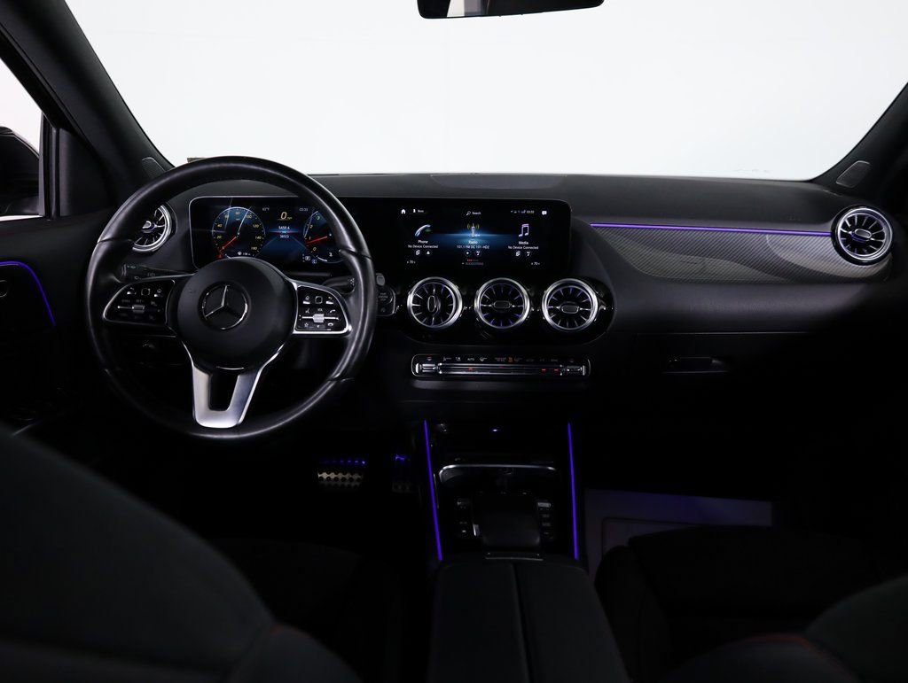 Certified 2022 Mercedes-Benz GLA 250 4MATIC image 41