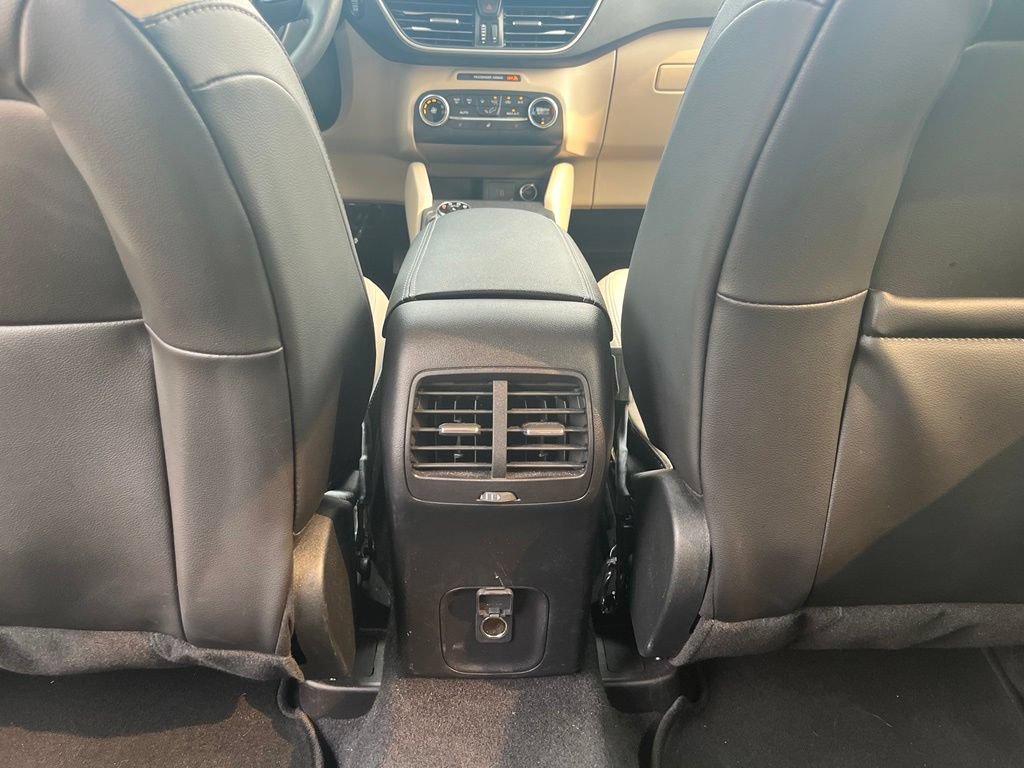 Used 2020 Ford Escape SEL AWD/4WD image 28