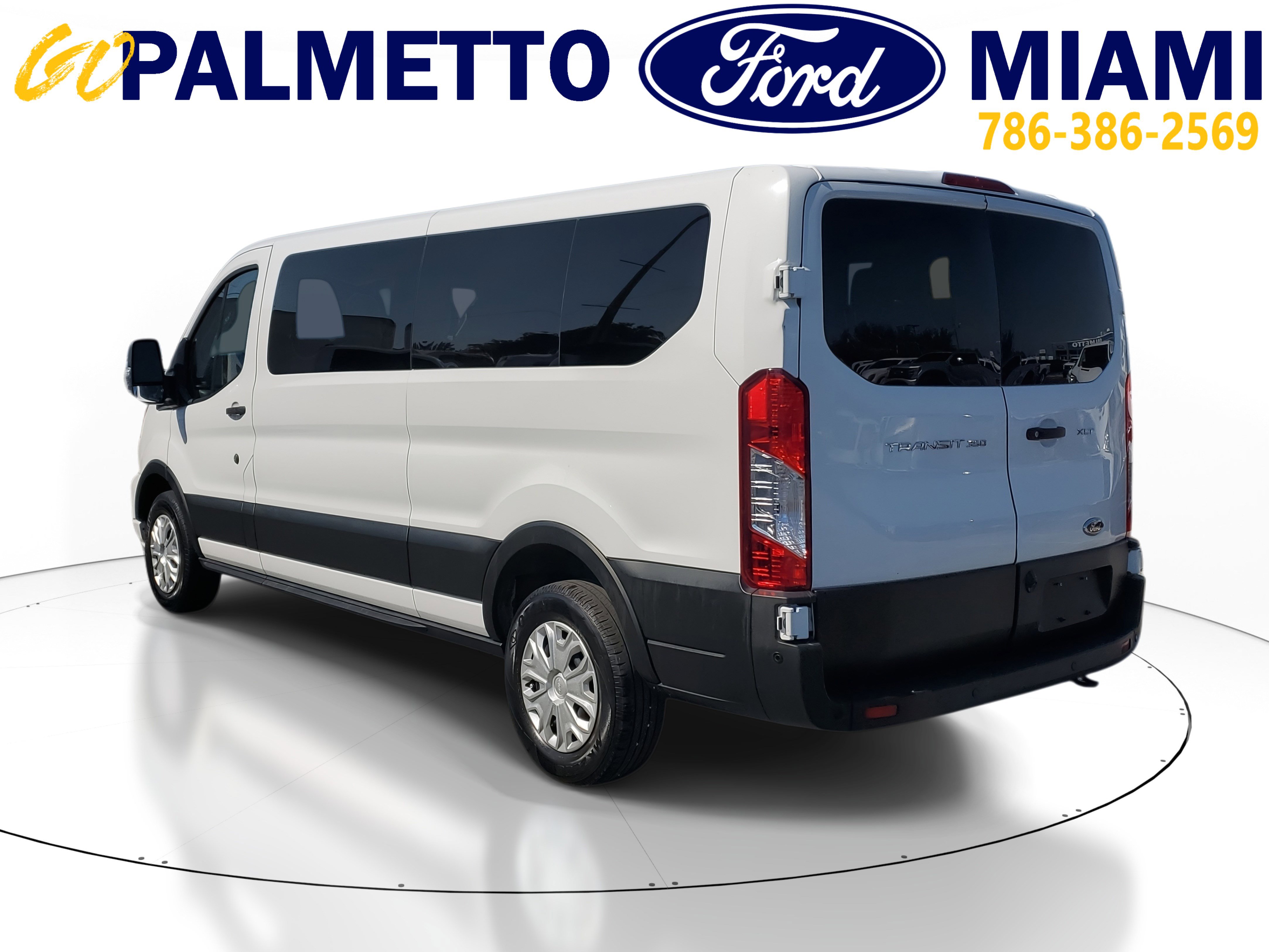 Used 2022 Ford Transit 350 XLT image 4
