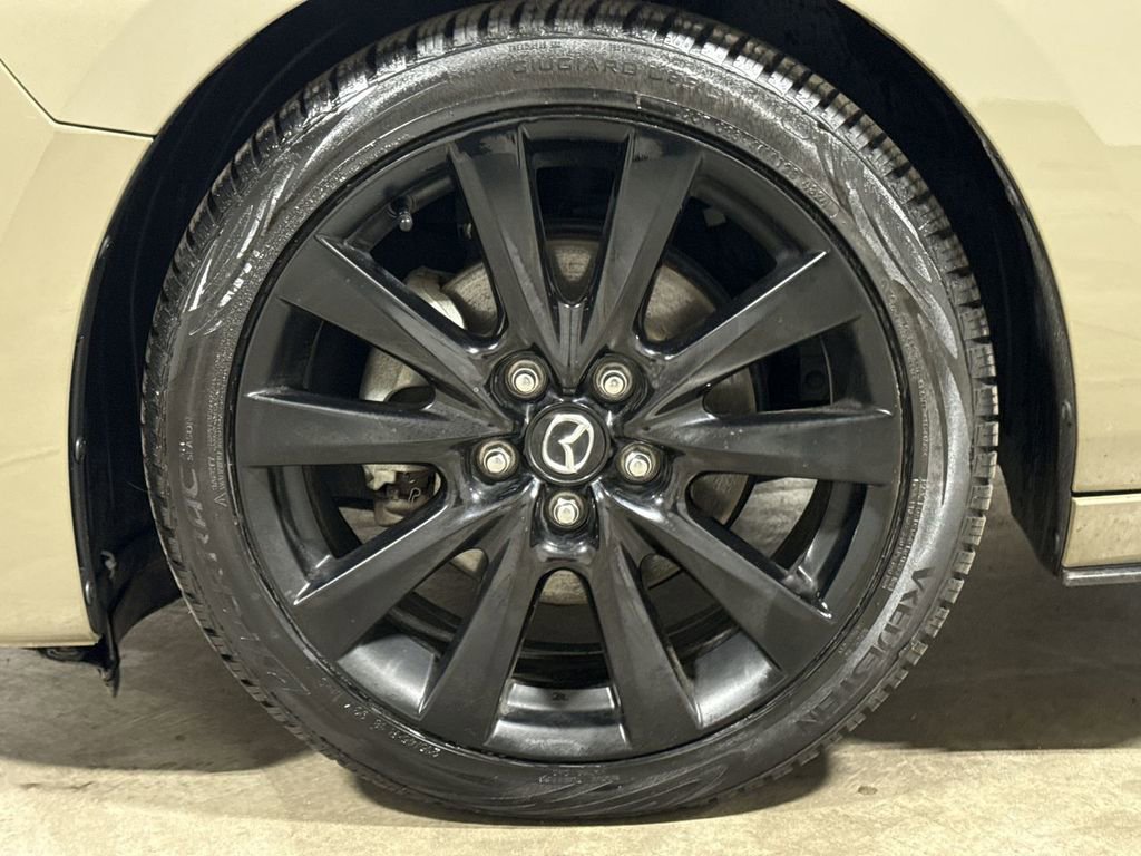 Used 2024 MAZDA MAZDA3 s AWD/4WD image 27