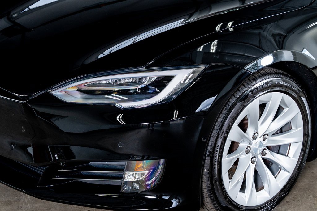 Used 2019 Tesla Model S AWD image 12