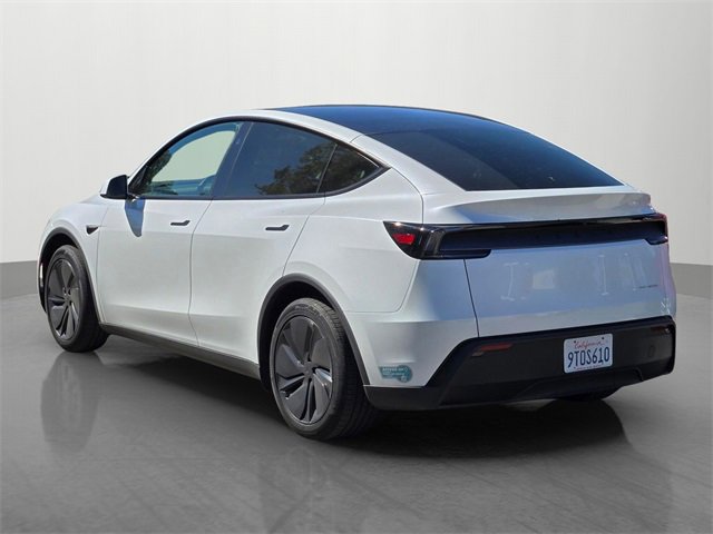 Used 2026 Tesla Model Y Long Range image 6