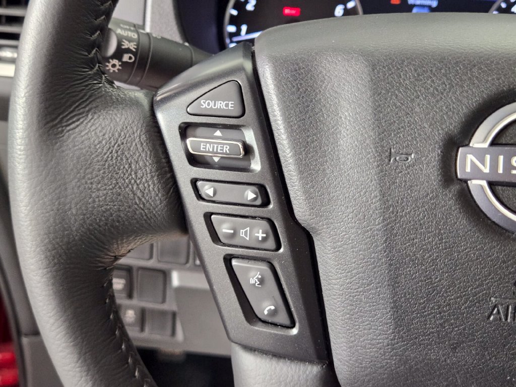 Used 2024 Nissan Frontier SV w/ SV Convenience Package RWD image 24