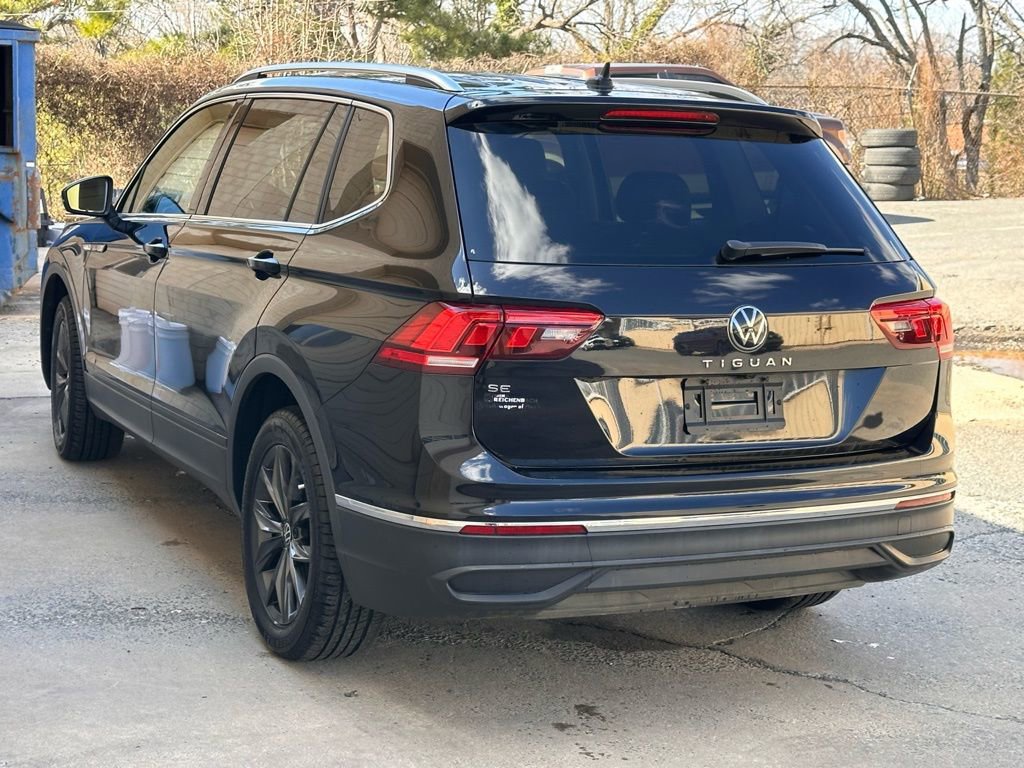 Used 2023 Volkswagen Tiguan SE image 7