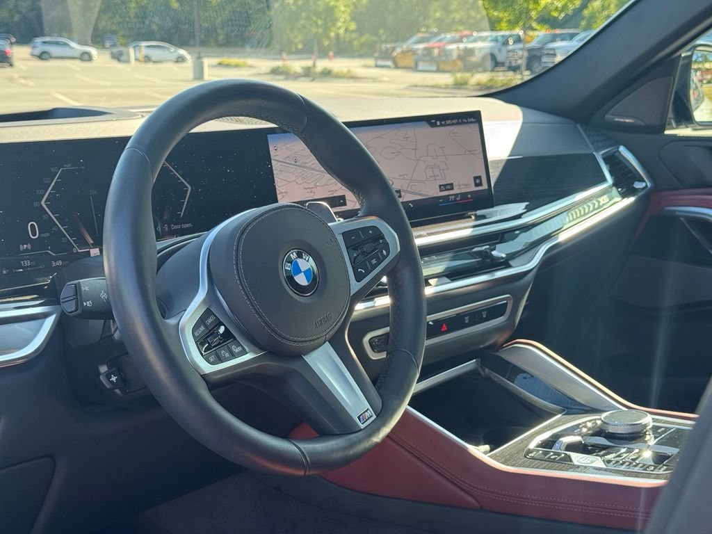 Used 2026 BMW X6 xDrive40i w/ Climate Comfort Package AWD/4WD image 12