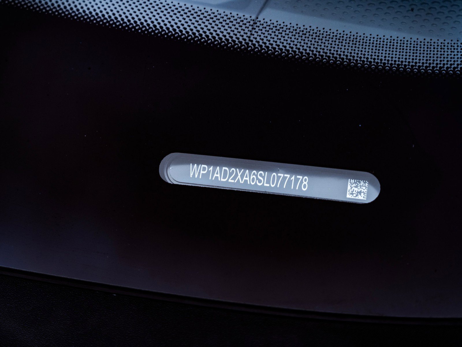 Certified 2025 Porsche Macan Electric image 34