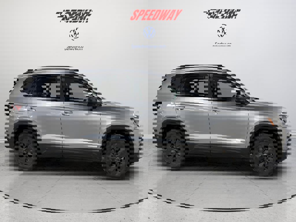 New 2026 Volkswagen Taos S image 8