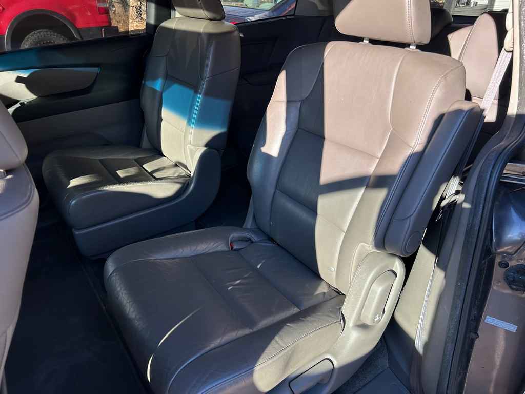 Used 2012 Honda Odyssey EX-L image 9