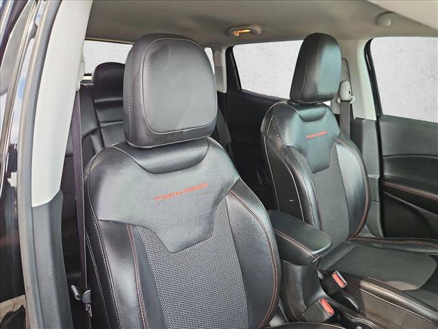 Used 2019 Jeep Compass Trailhawk AWD/4WD image 17