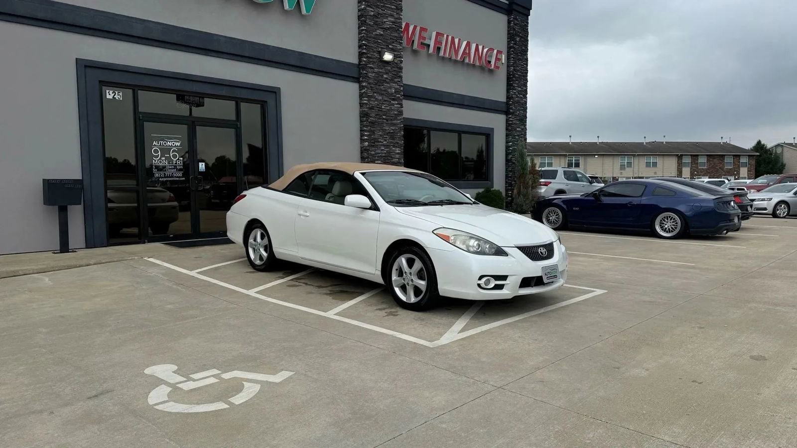 Used 2007 Toyota Solara SLE image 7