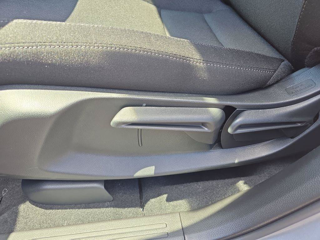 New 2026 Honda CR-V LX image 9