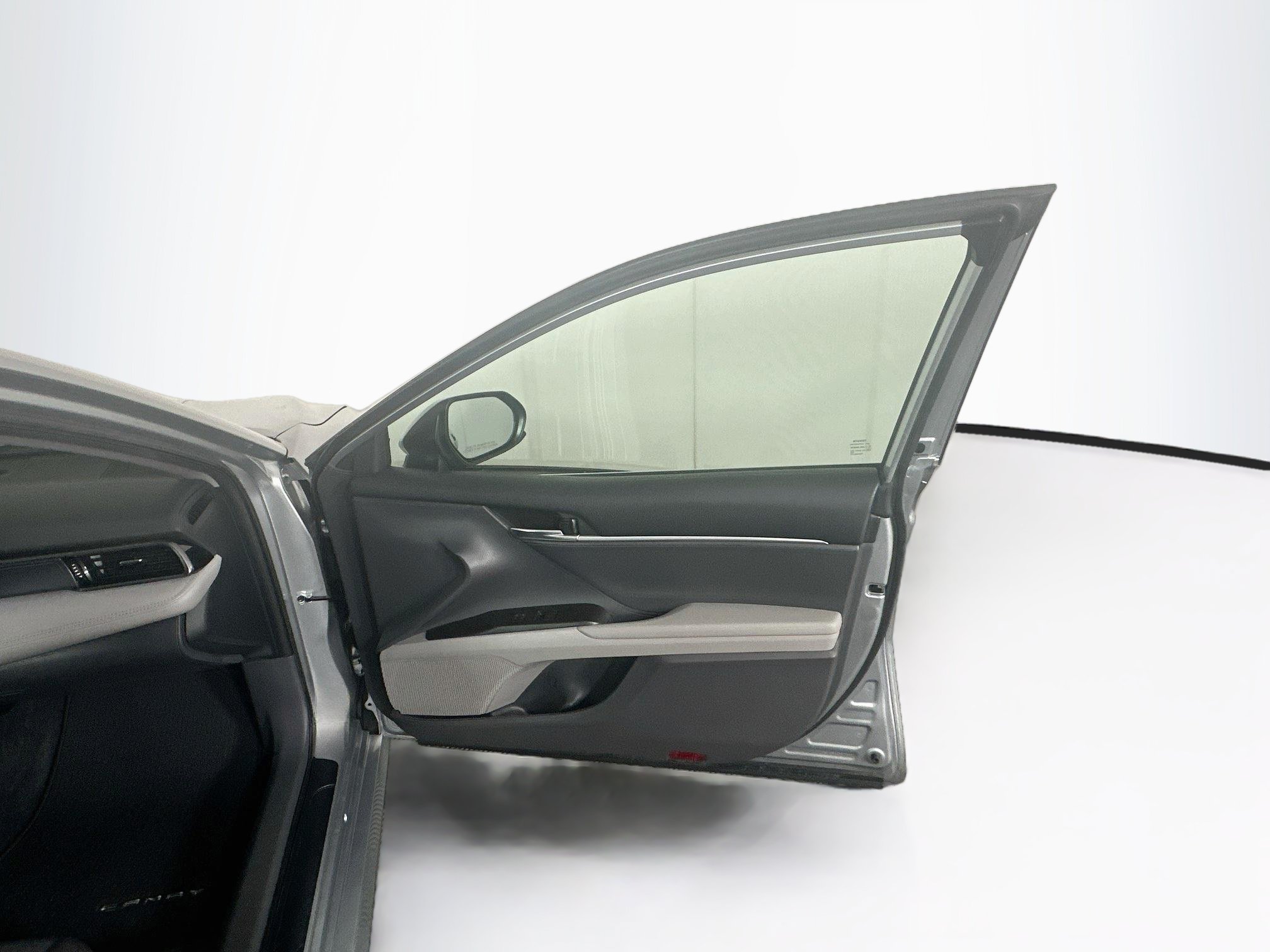 Used 2023 Toyota Camry LE FWD image 29