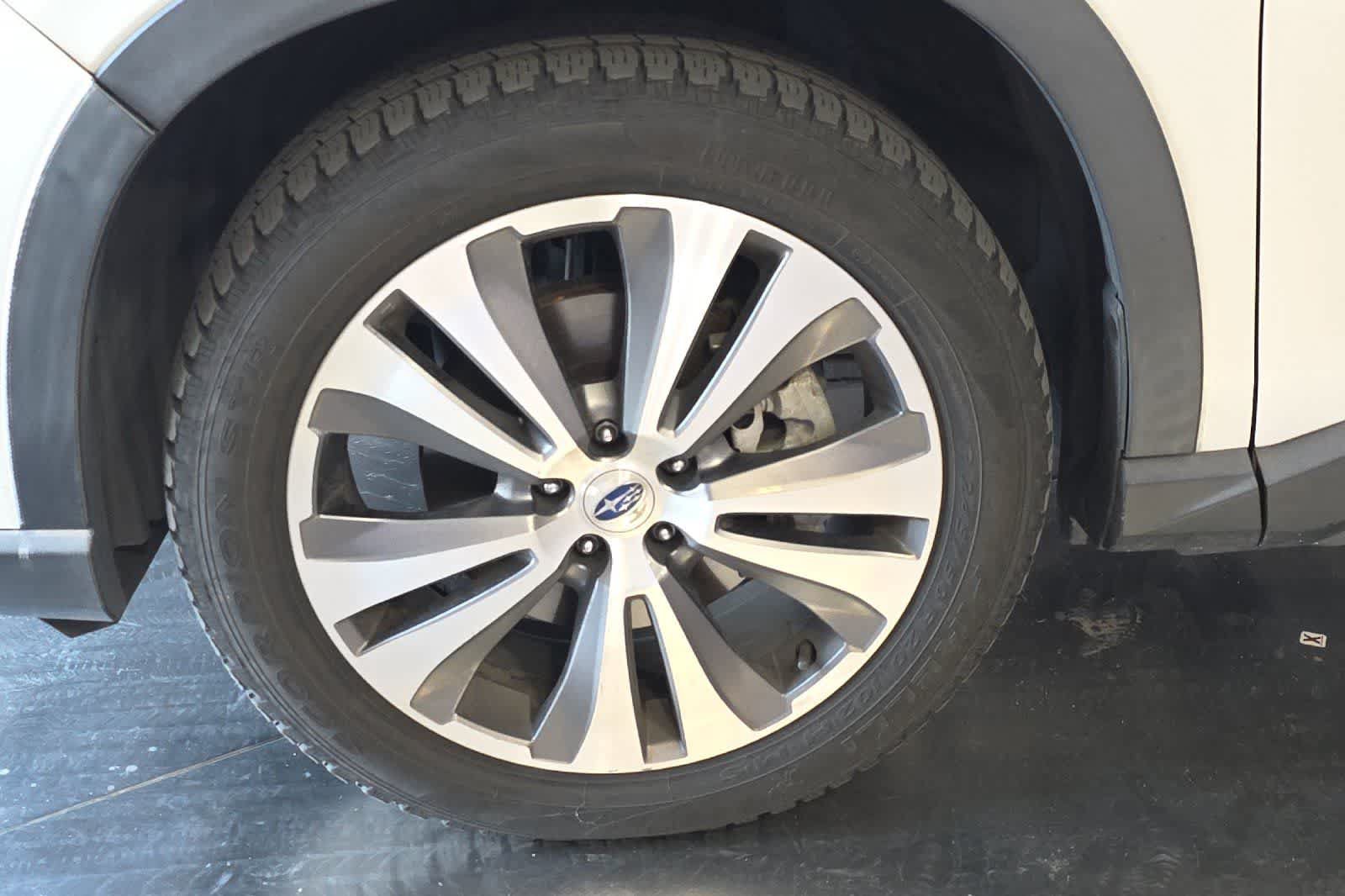 Used 2019 Subaru Ascent Touring w/ Popular Package #3 AWD/4WD image 12