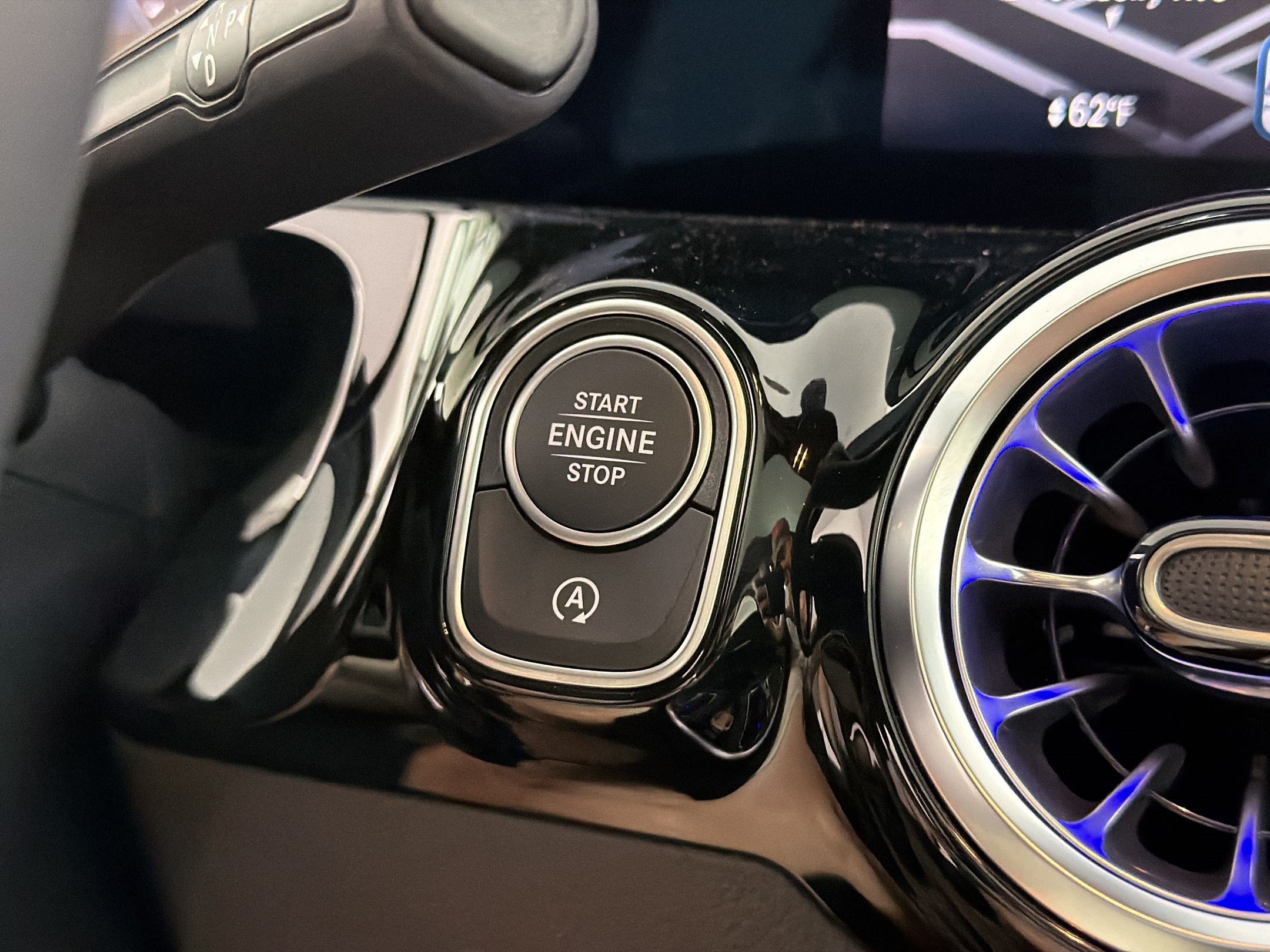 New 2026 Mercedes-Benz GLA 250 4MATIC image 16