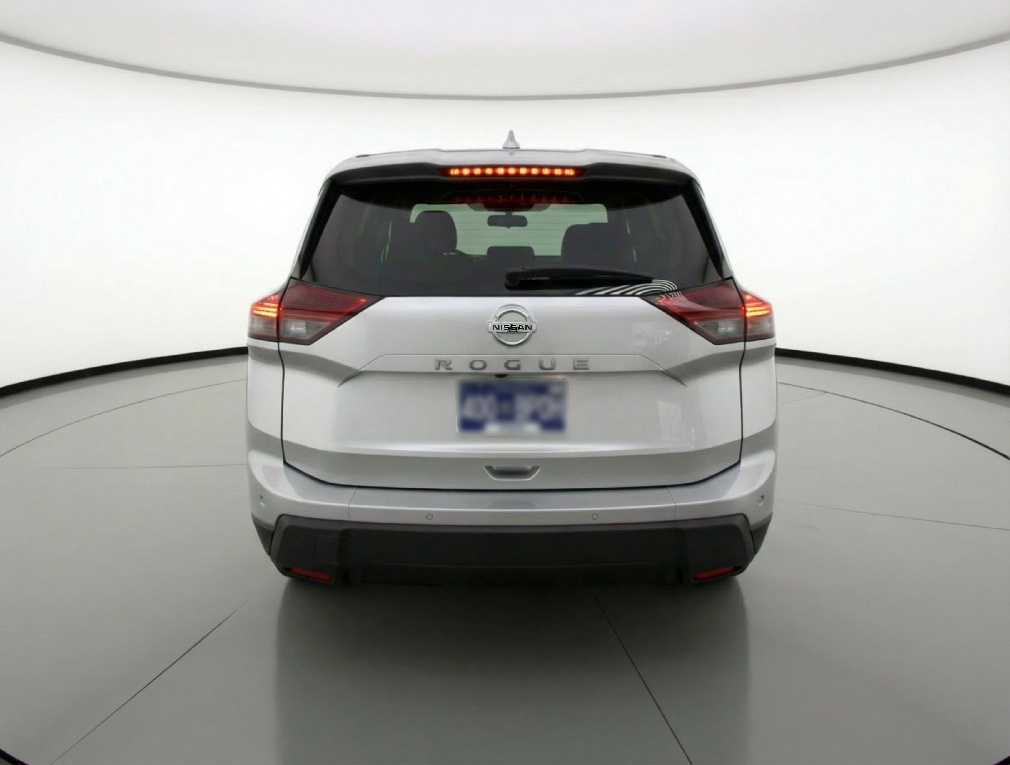 Used 2025 Nissan Rogue SV image 7