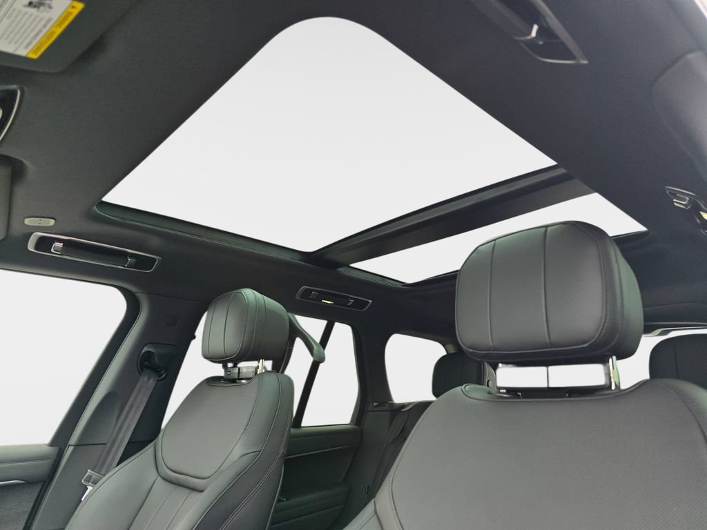 New 2026 Land Rover Range Rover SE AWD/4WD image 31
