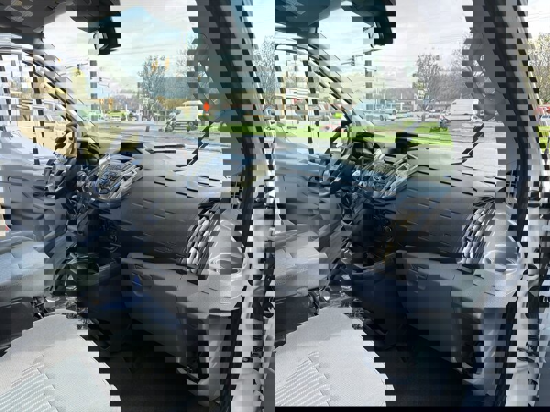 Used 2017 Ford Transit 350 XLT image 22