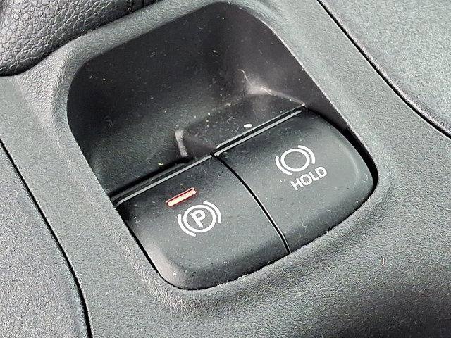 Certified 2022 Toyota Corolla Cross L image 24