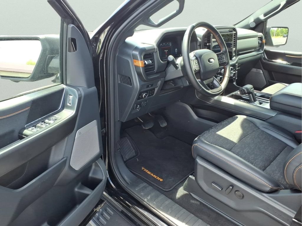 Certified 2025 Ford F150 Tremor w/ Tow/Haul Package AWD/4WD image 11