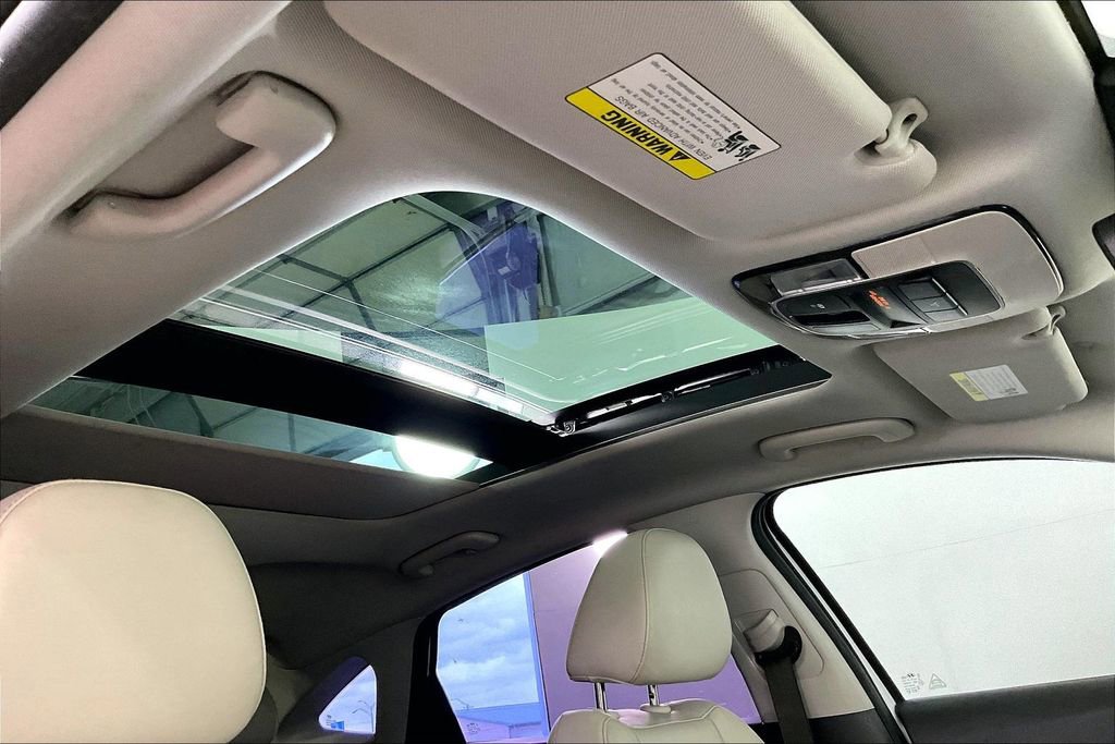 Used 2021 Hyundai Sonata Limited FWD image 23