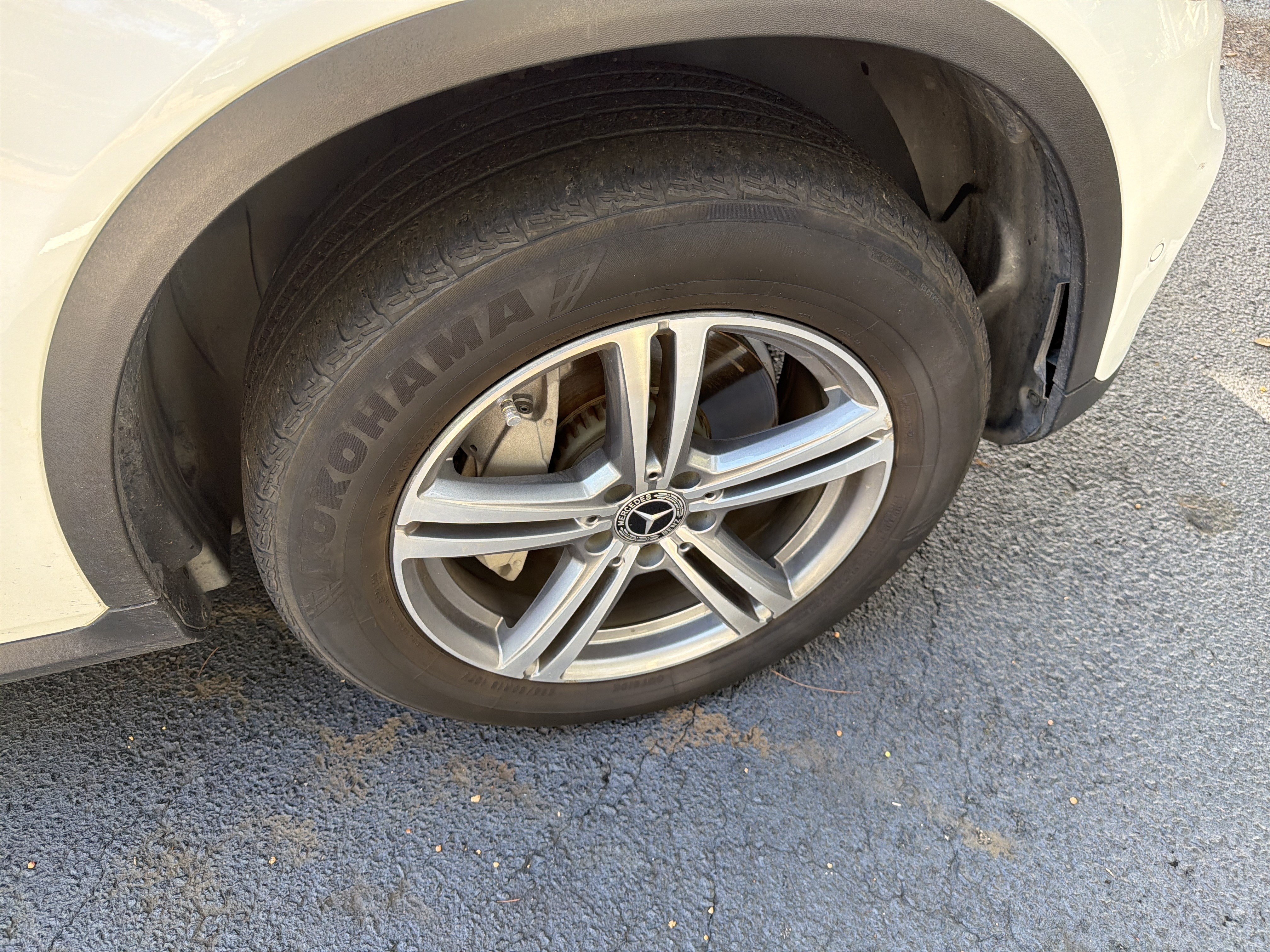 Used 2021 Mercedes-Benz GLC 300 image 11