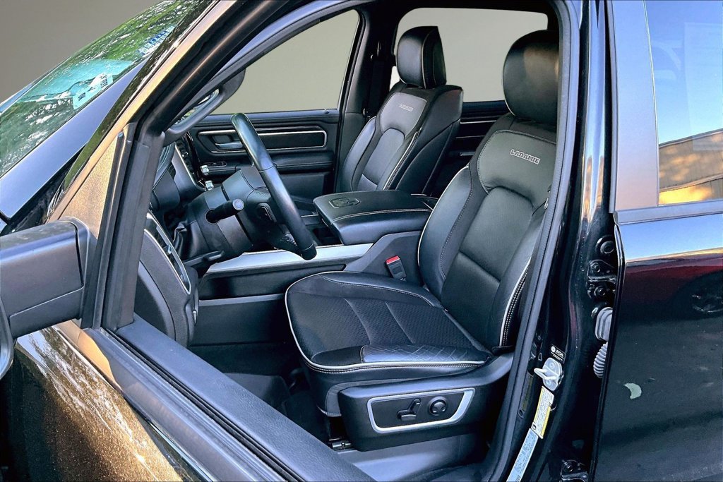 Used 2023 RAM 1500 Laramie AWD/4WD image 22