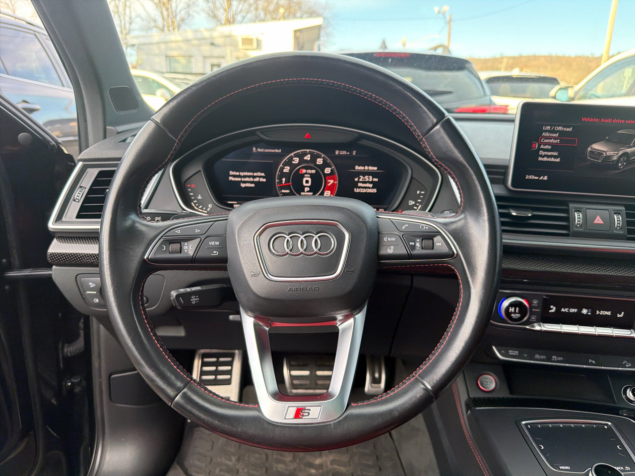 Used 2018 Audi SQ5 Premium Plus w/ S Sport Package image 21