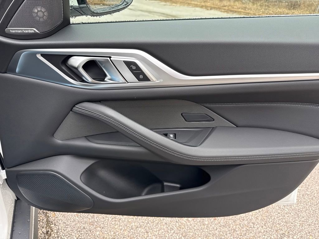 New 2026 BMW i4 xDrive40i AWD/4WD image 28