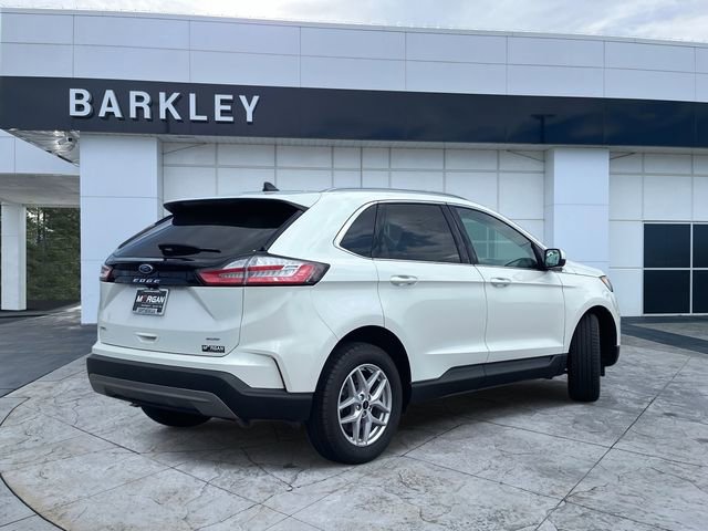 Used 2023 Ford Edge SEL w/ Convenience Package image 3