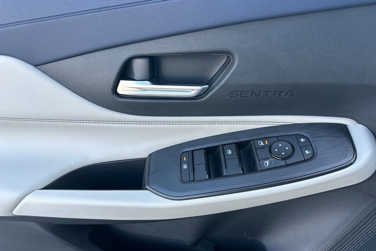 New 2026 Nissan Sentra SL image 11