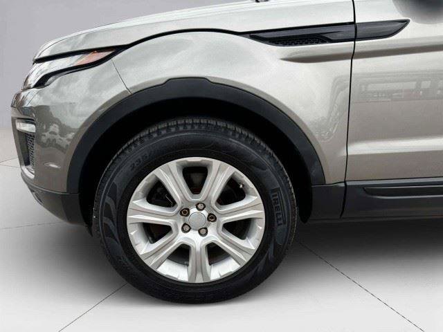 Used 2017 Land Rover Range Rover Evoque SE Premium AWD/4WD image 56