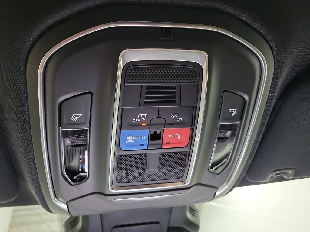 New 2026 Jeep Cherokee Laredo AWD/4WD image 18