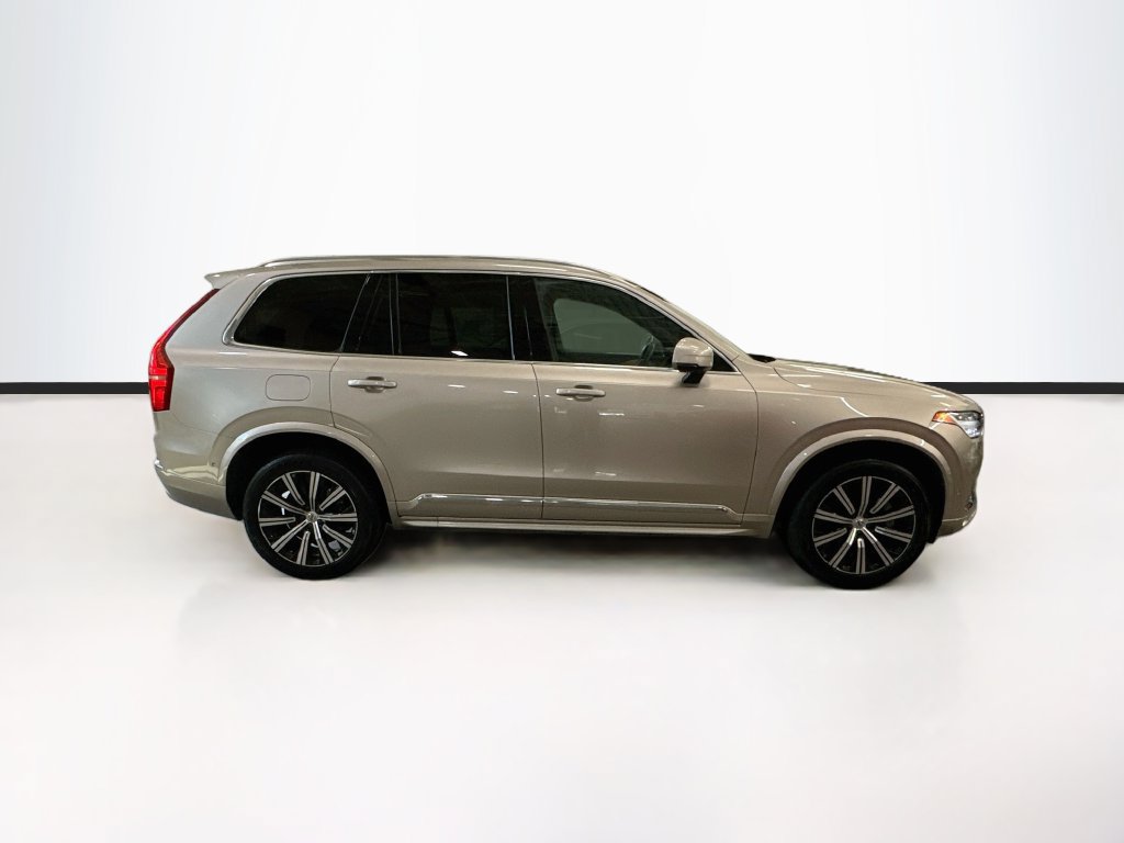 Used 2023 Volvo XC90 B6 Plus w/ Protection Package AWD/4WD image 4