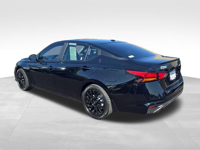 Used 2020 Nissan Altima 2.5 SR FWD image 3