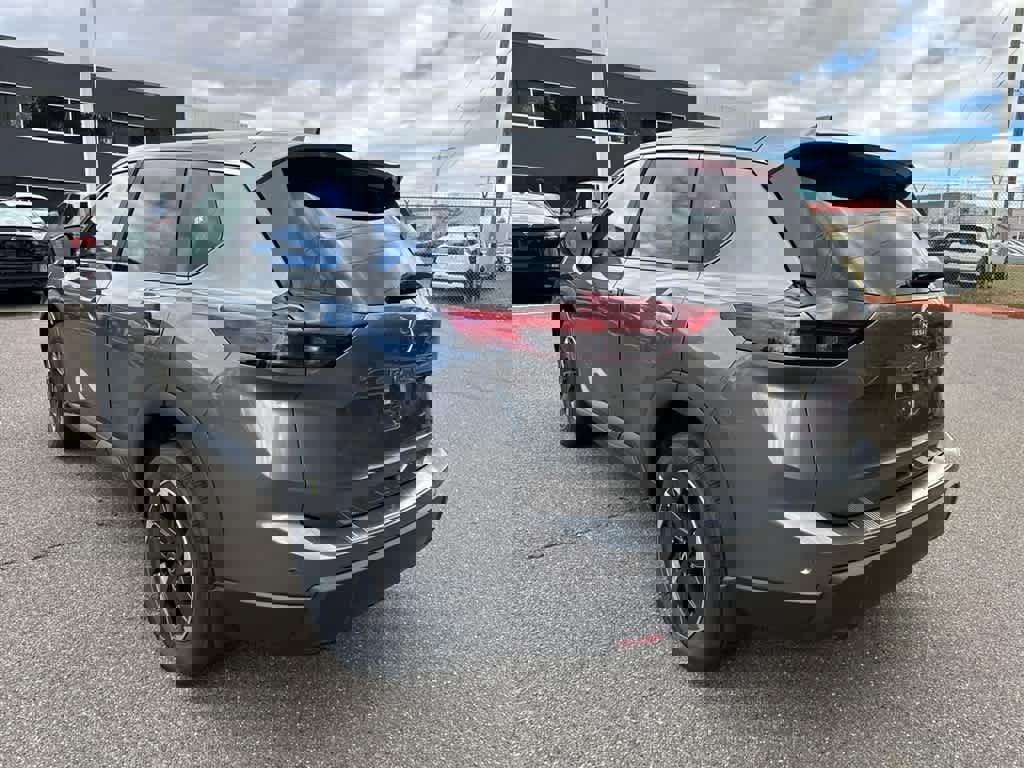 New 2026 Nissan Rogue SV image 4