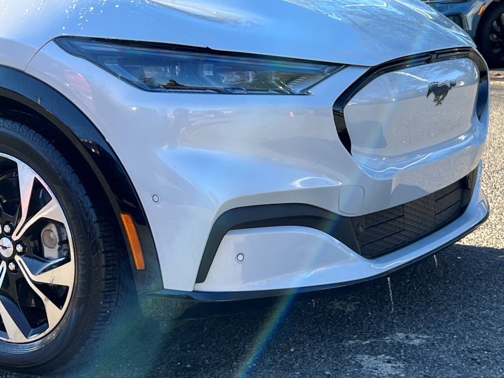 Used 2023 Ford Mustang Mach-E Premium image 8