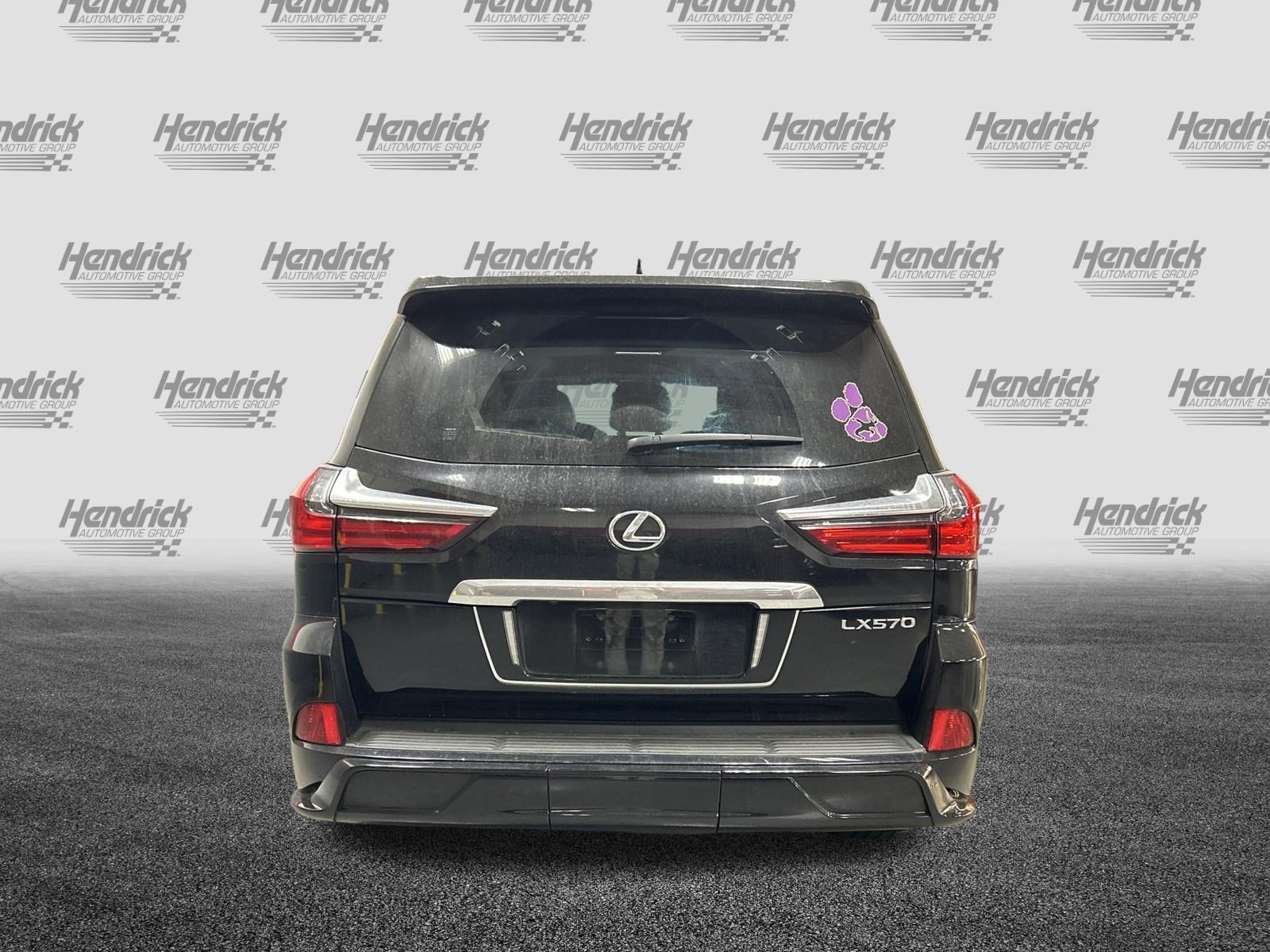 Used 2021 Lexus LX 570 4WD w/ Sport Package image 9
