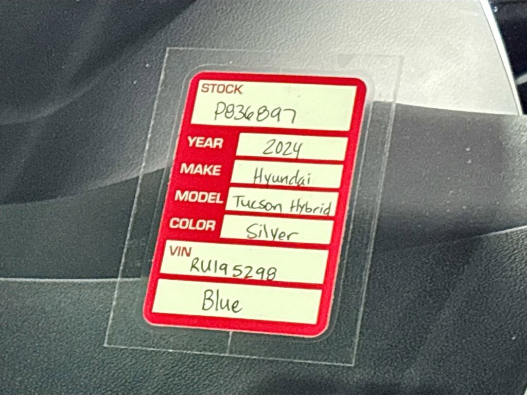 Used 2024 Hyundai Tucson Blue image 25