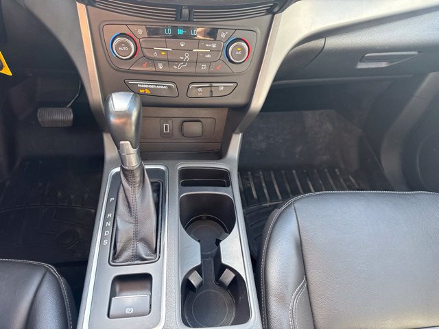 Used 2017 Ford Escape SE w/ SE Leather Comfort Package AWD/4WD image 18