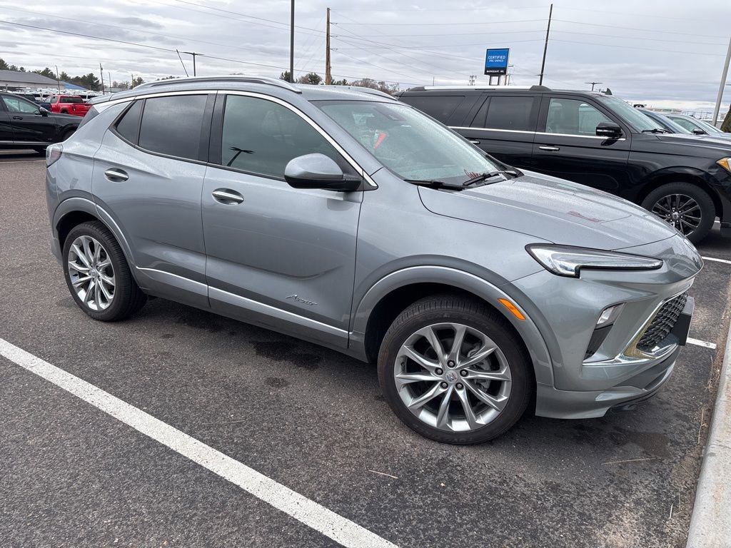 Certified 2024 Buick Encore GX Avenir w/ Avenir Convenience Package AWD/4WD image 2