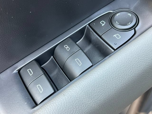 New 2026 Chevrolet Colorado ZR2 w/ Technology Package AWD/4WD image 19