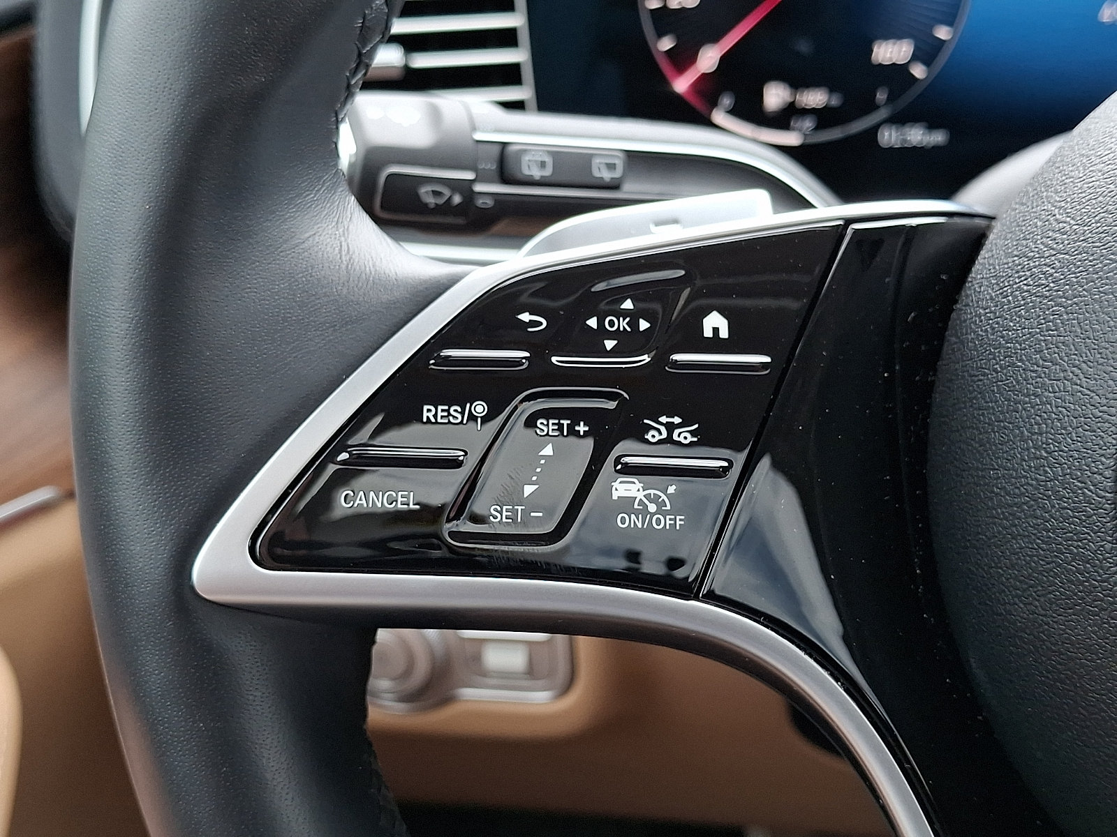 Certified 2026 Mercedes-Benz GLE 350 4MATIC image 23