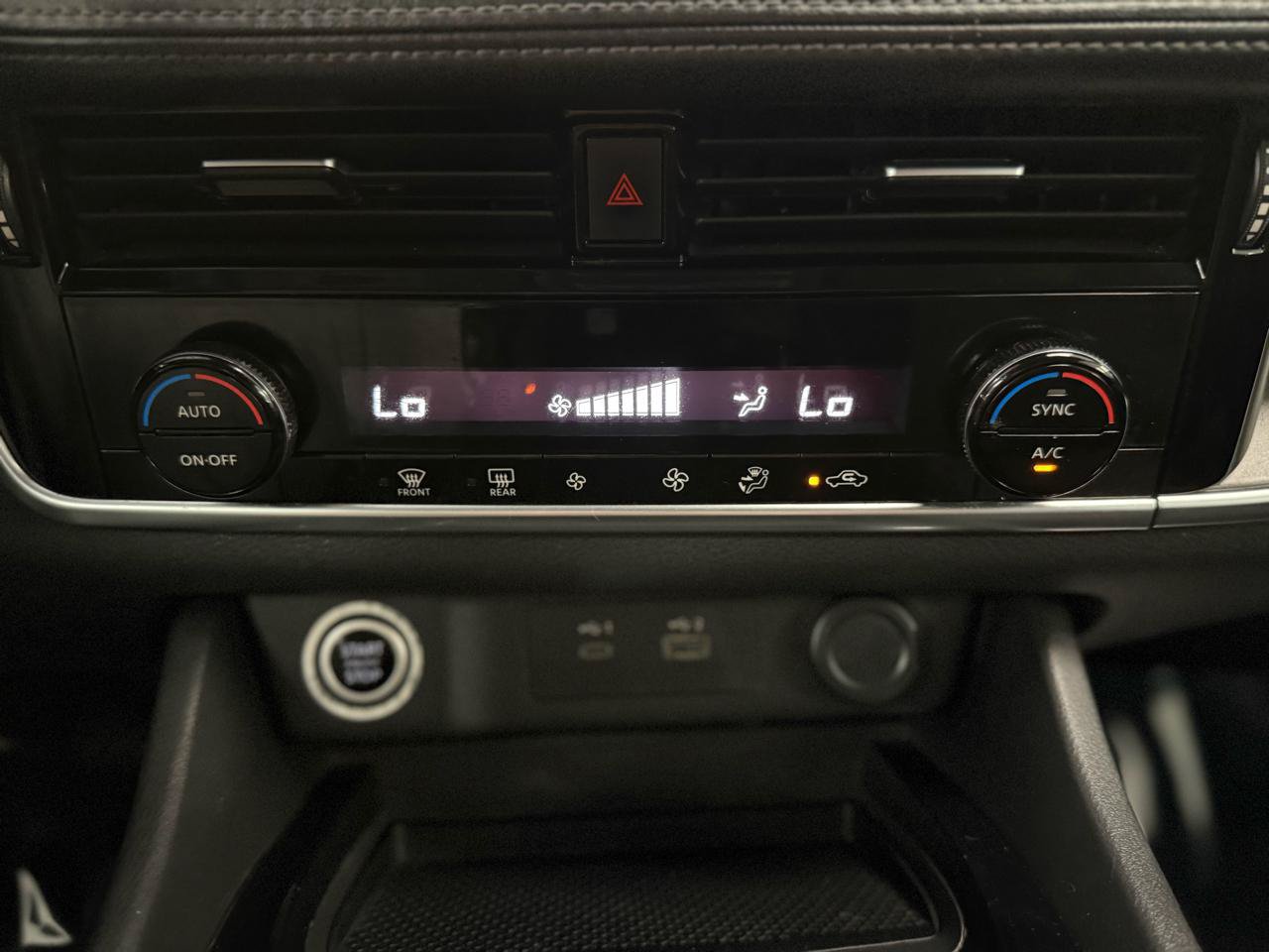 Used 2022 Nissan Rogue SV FWD image 20