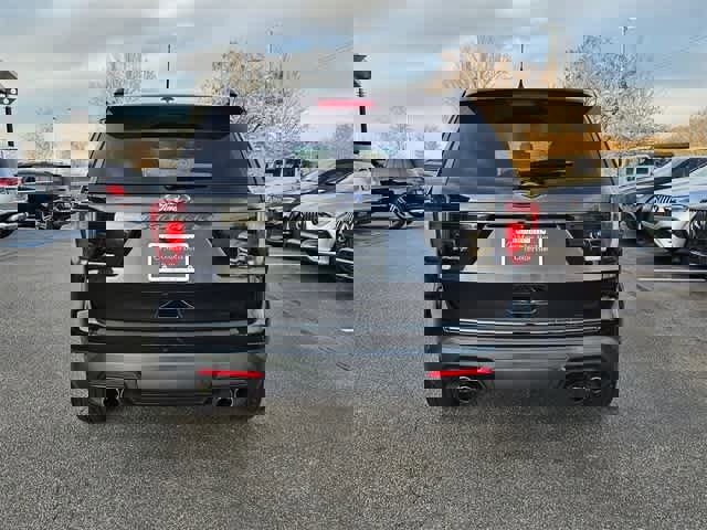 Used 2018 Ford Explorer Sport w/ Equipment Group 401A image 7