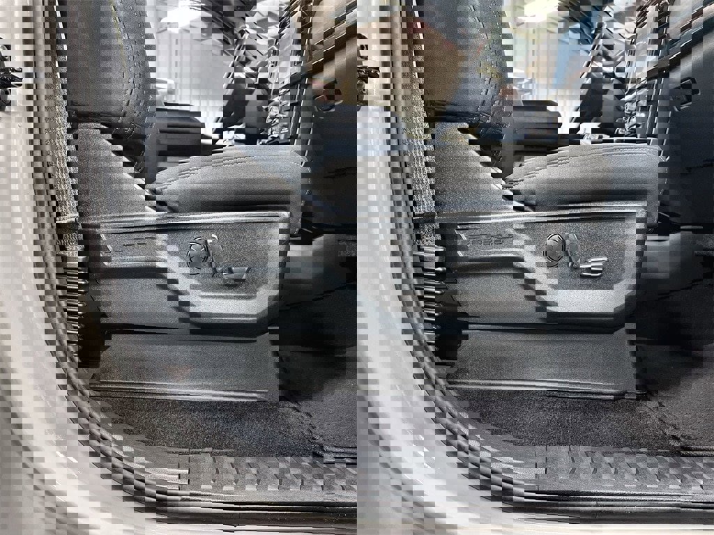 Used 2023 Ford F150 XLT w/ Equipment Group 302A High image 28