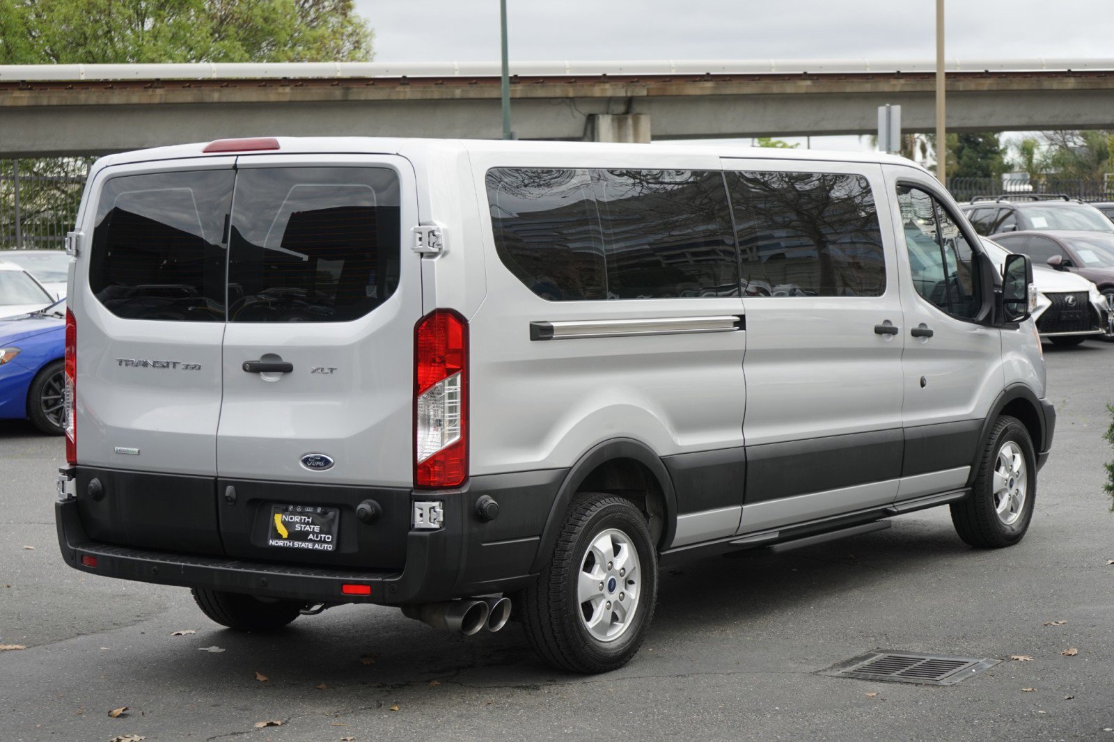 Used 2019 Ford Transit 350 XLT image 8