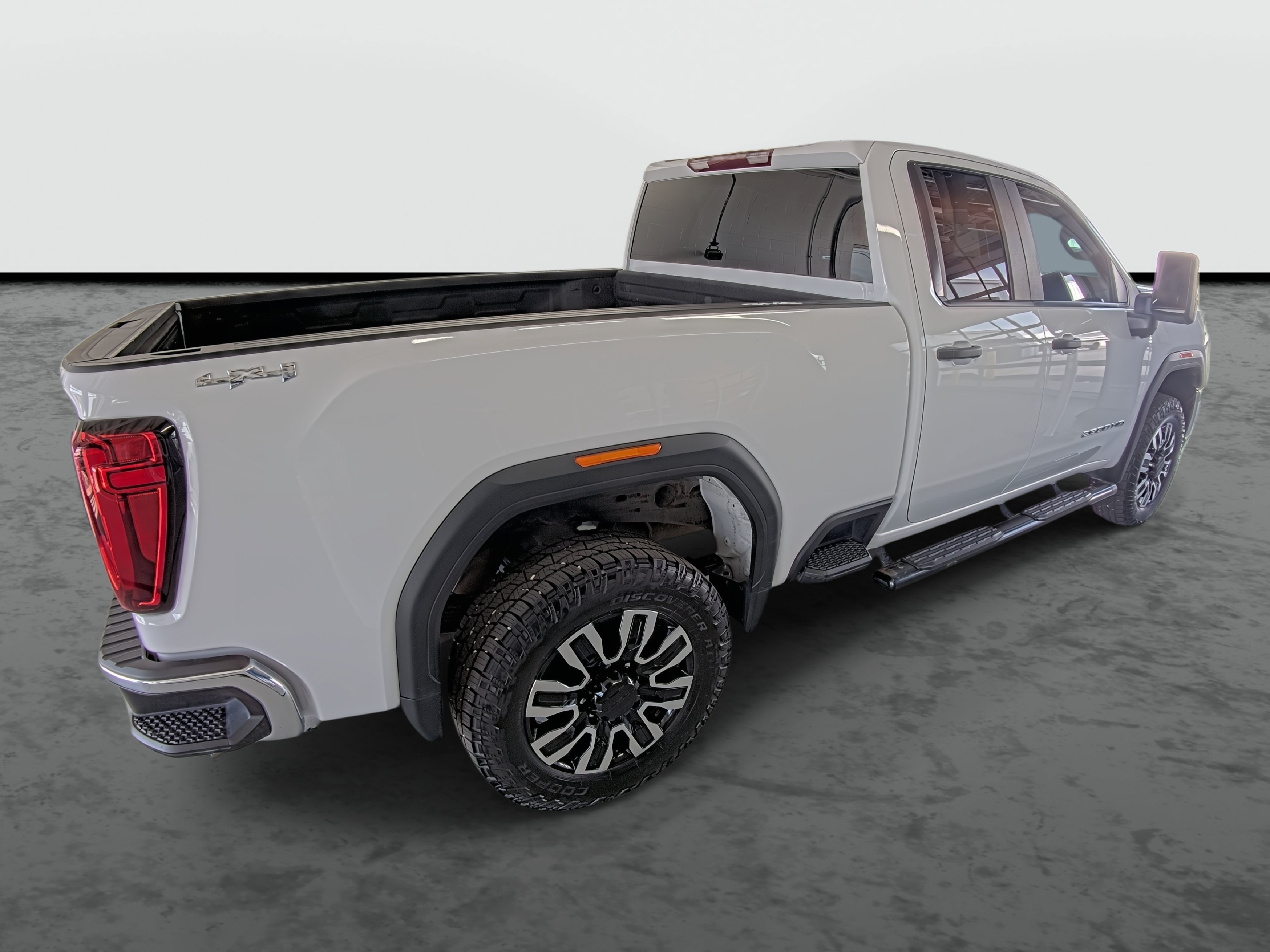Used 2022 GMC Sierra 2500 Pro w/ Convenience Package AWD/4WD image 14