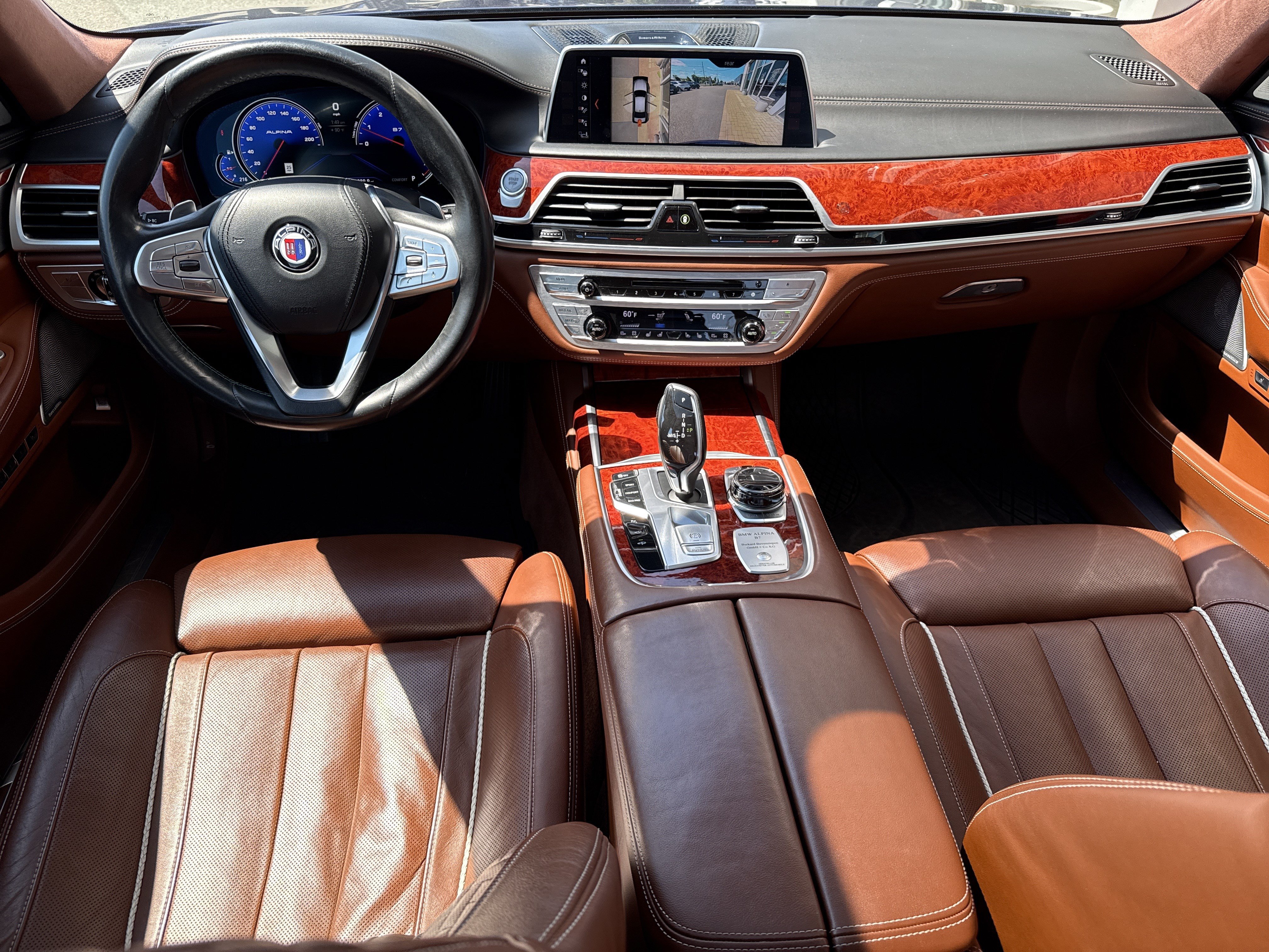 Used 2018 BMW ALPINA B7 xDrive AWD/4WD image 4