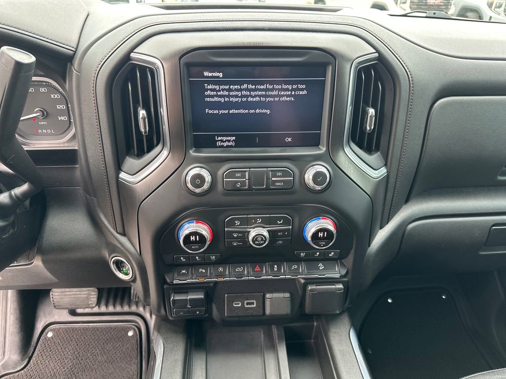Used 2021 GMC Sierra 1500 AT4 w/ AT4 Premium Package AWD/4WD image 24