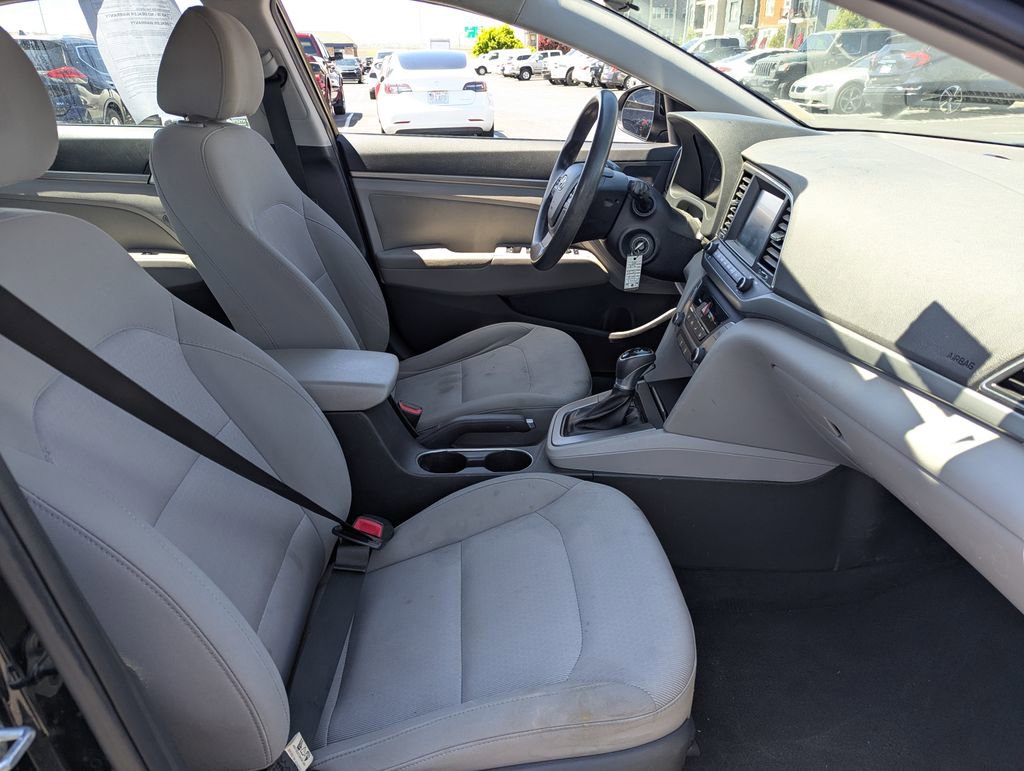 Used 2018 Hyundai Elantra SEL FWD image 23